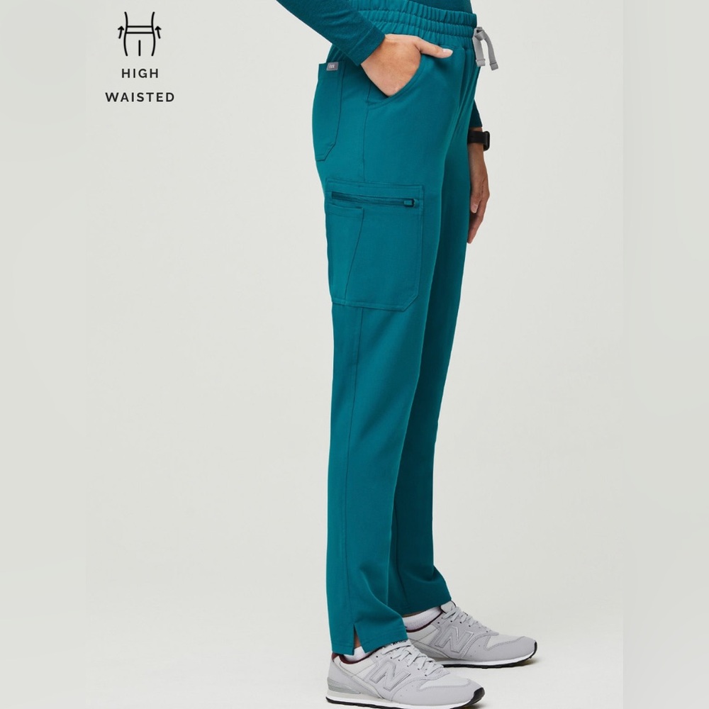FIGS Yola High Waisted Scrubs